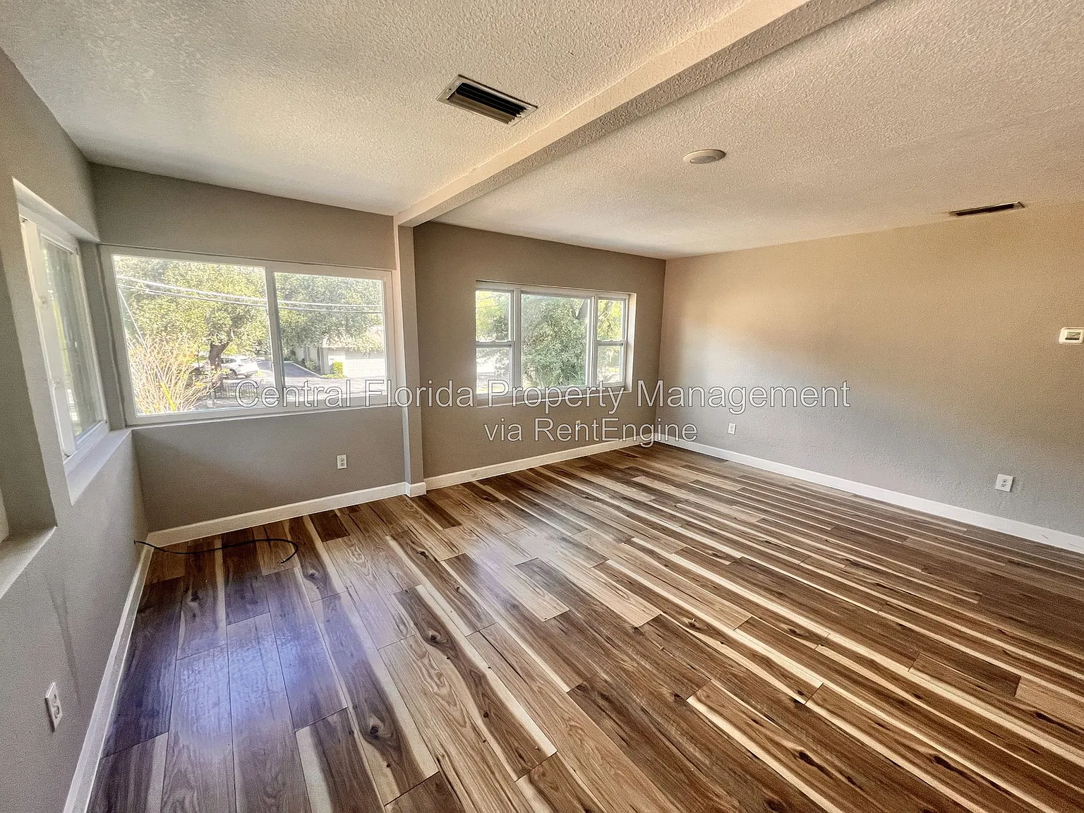 2 bed, 1.0 bath, 1000 sqft, $1,650 — Photo 4