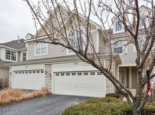 376 Vaughn Cir, Aurora, IL 60502