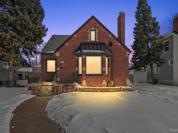 16844 Inverness St, Detroit, MI 48221