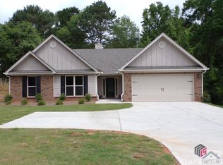 92 Kinsley Way, Statham, GA 30666