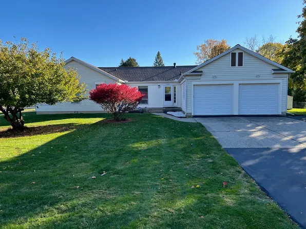 2524 Forest Rd, Lansing, MI 48910