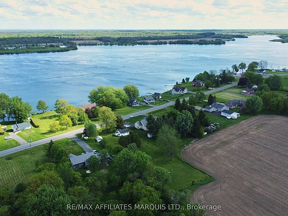 3rd image of 11481 Lakeshore Dr