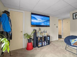 33 Hough St APT 1, Dover, NH 03820