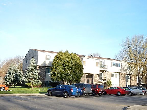3rd image of 38255 Fairway Ct APT 84C