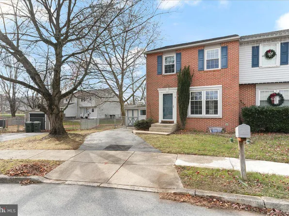 8 Harvest Dr, Thorndale, PA 19372