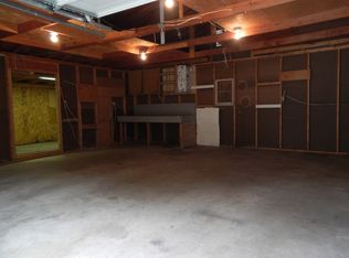 1201 Wallgate Ave, Waterloo, IA 50701