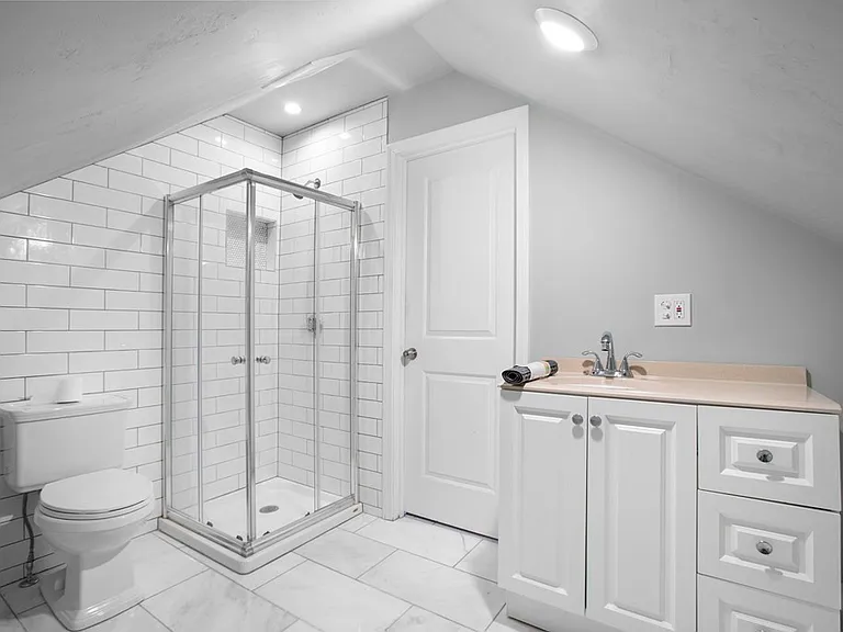116 Milton Ave #2 — Photo 20