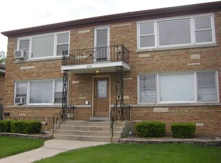218 S Myrtle Ave #C, Villa Park, IL
