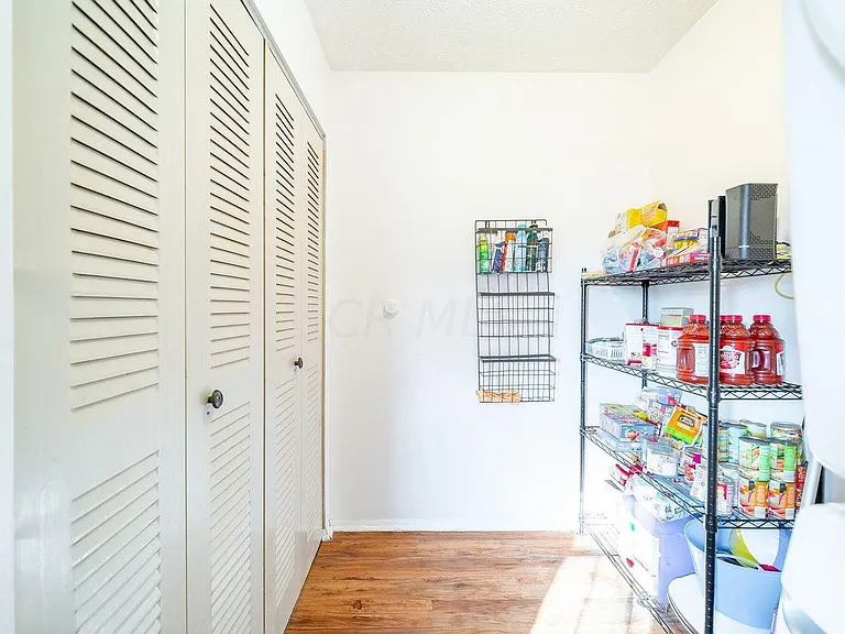 186 Stygler Rd N — Photo 13