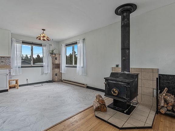 5th image of 535 Horsethief Rd