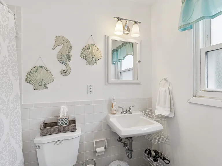 11 Pine Way — Photo 17
