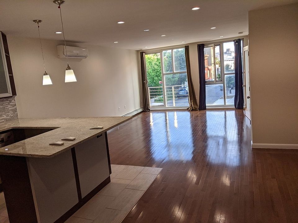 1st image of 519 Carroll St #2