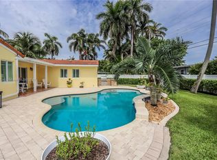 1215 Jefferson St, Hollywood, FL 33019