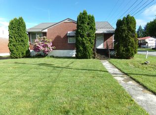 100 11th St, Princeton, WV 24740