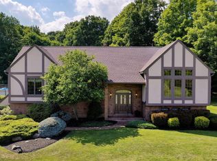 221 Meadow Brook Ct, Duanesburg, NY 12056