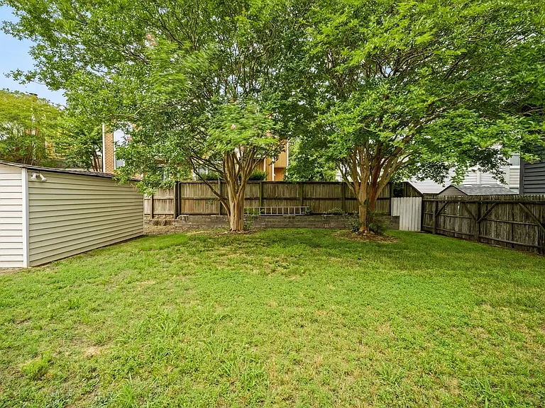 8204 Atlantic Ave #A — Photo 21