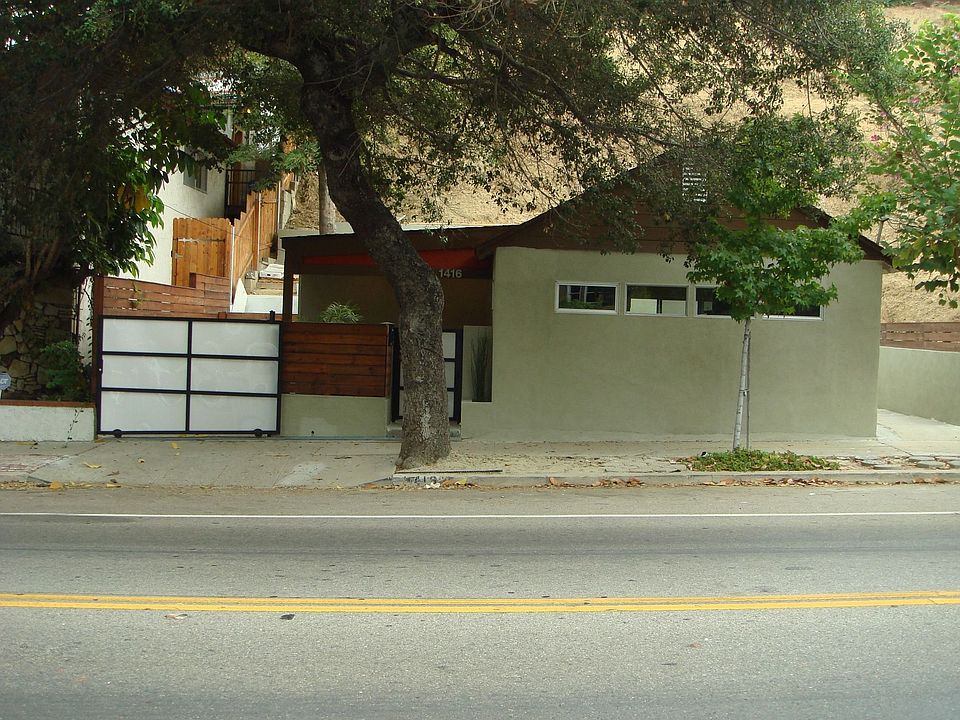 1st image of 1416 El Paso Dr