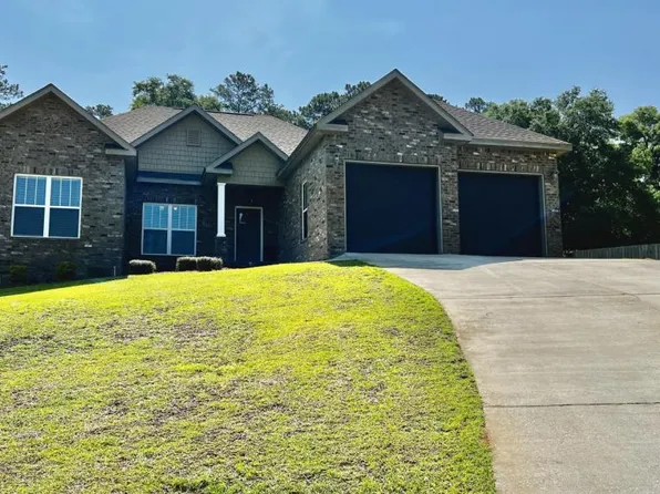 256 Cedar Grove Ln, Enterprise, AL 36330