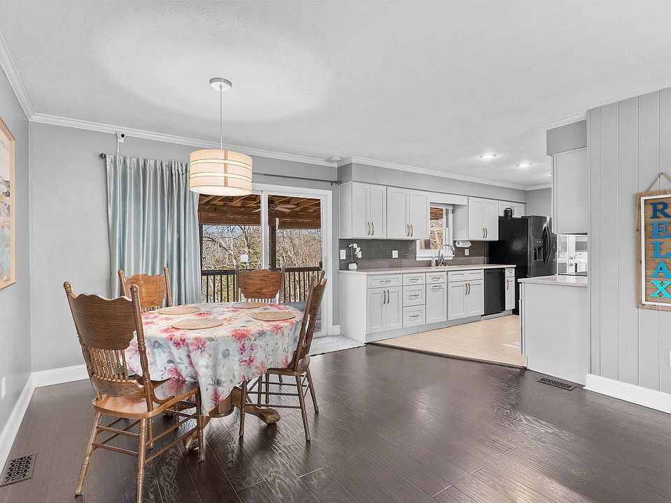 13th image of this home