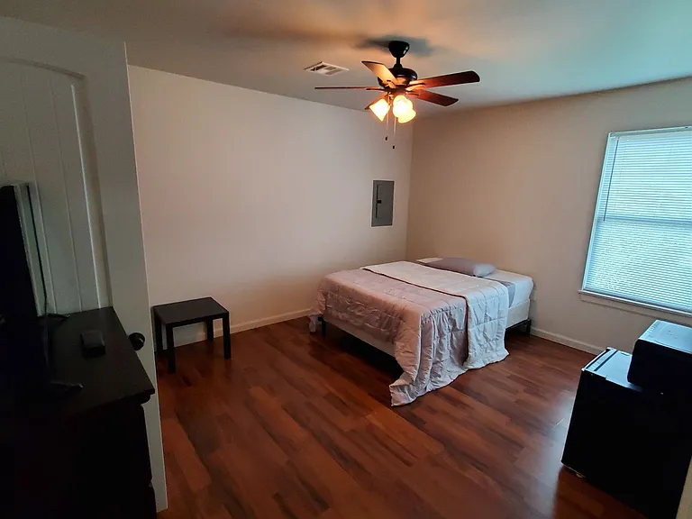 37 W Thatcher St — Photo 19