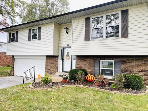 54 Stacy Dr, Fairview Heights, IL 62208