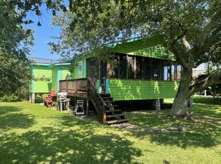 57193 Diamond Shoal Dr, Hatteras, NC 27943