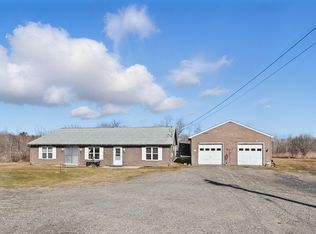 13 Niehoff Rd, Sidney, ME 04330