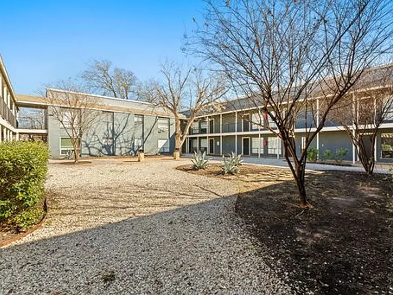 Patton Apartments — Photo 65