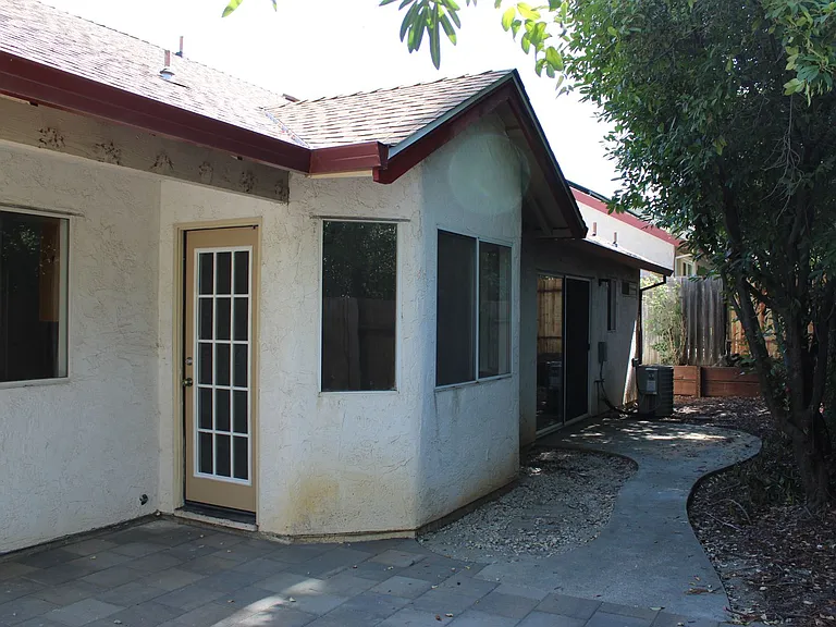 3412 Leland St — Photo 18