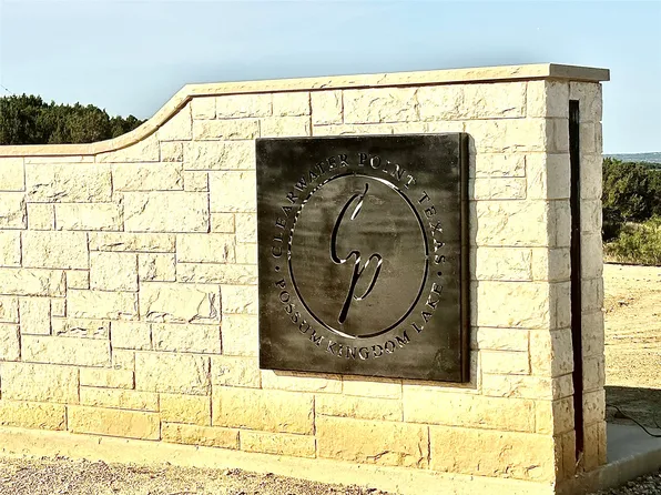 137 White Moon Rd, Graham, TX 76450