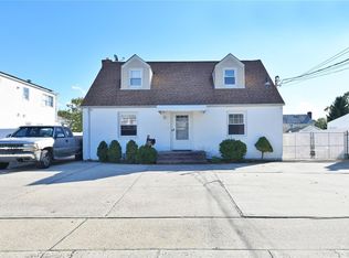 845 Monroe St, West Hempstead, NY 11552