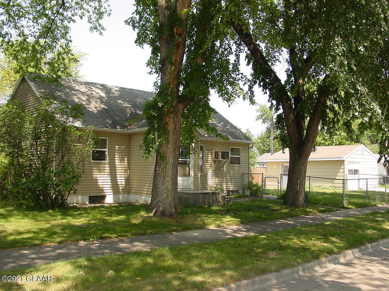 312 Conklin Ave, Grand Forks, ND 58203 Zillow