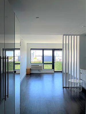 Sold by Nest Seekers International | media 2