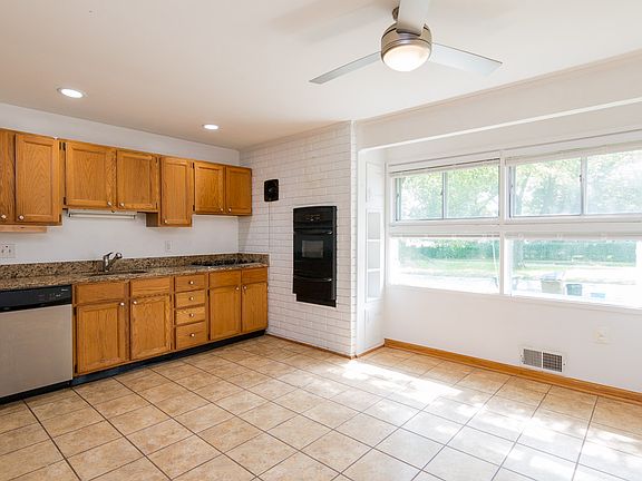 5th image of 508 Broadwood Dr