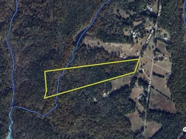 Alewine Dr, Laurens, SC 29360