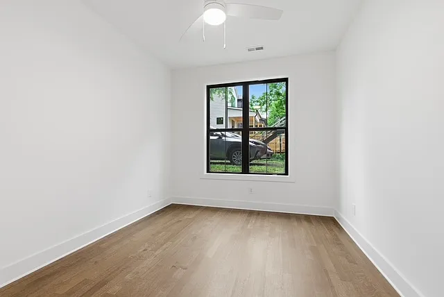 1108 Leland Ave — Photo 11