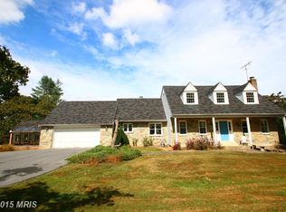 8509 Paddockview Dr, Gaithersburg, MD 20882