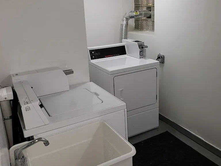 4024 W Cortland St #2 — Photo 12