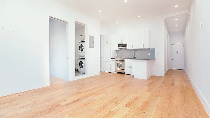 Rented by Nooklyn NYC LLC | media 28