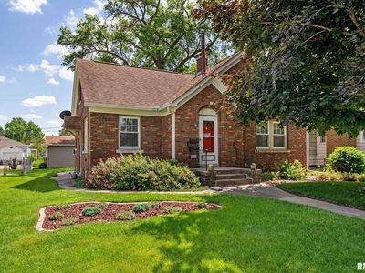 2424 18th Ave #A, Moline, IL, 61265
