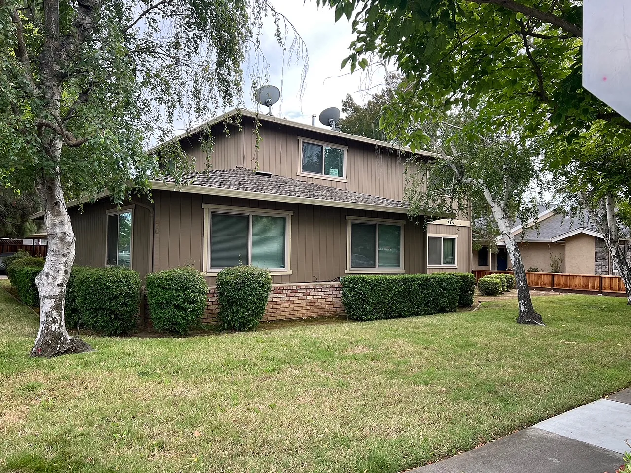 90 E Edmundson Ave — Photo 4