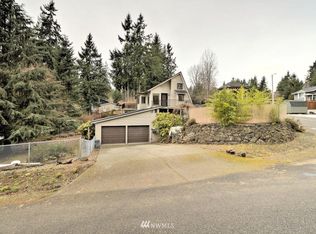 31 NE Peg Leg Ct, Belfair, WA