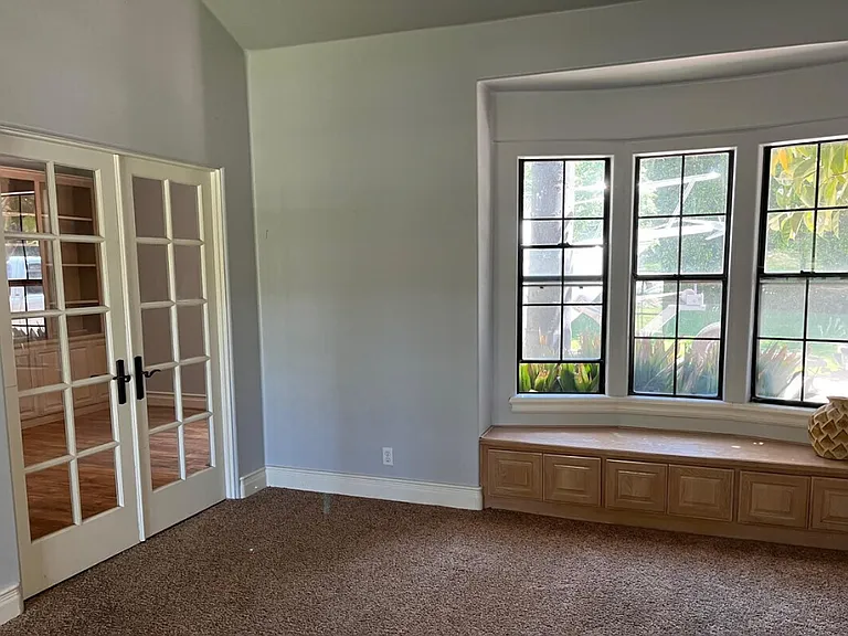 2857 N Las Posas Cir — Photo 8