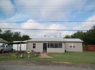 208 Gore St, Muldrow, OK 74948