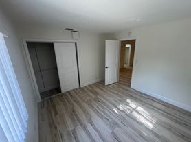 241 NE 12th St, Delray Beach, FL