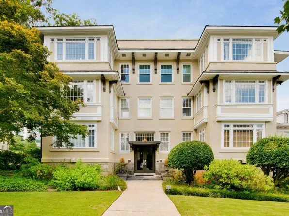 18 Peachtree Cir NE APT 12, Atlanta, GA 30309