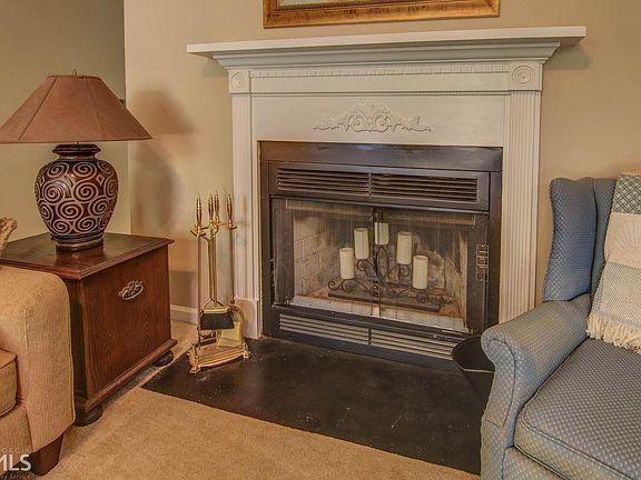 5th image of 1041 Plantation Blvd SE