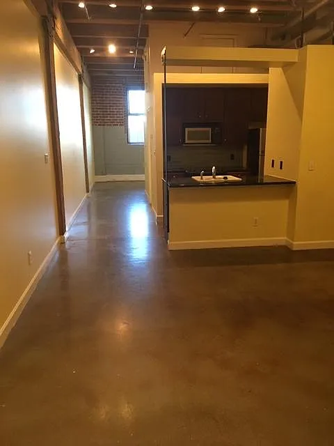 Building Photo - 815 Porter St #111