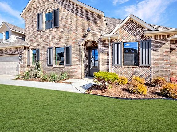 2nd image of 8108 Goldfinch Dr