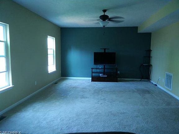 5th image of 11682 Worthington Way
